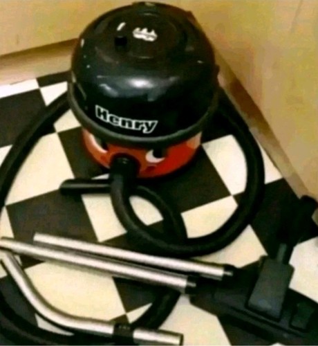 Working posted numatic henry - numatic,