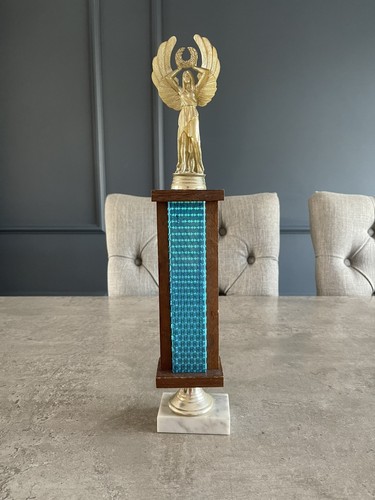 Trophy winged victory - winged,