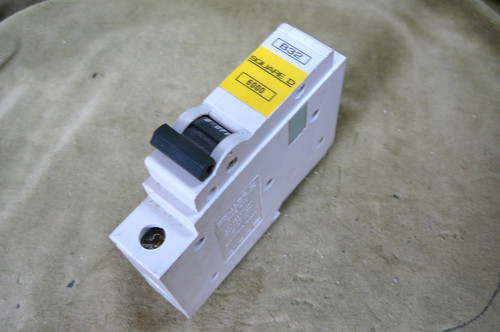 Square amp mcb curve - amp,