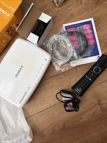 Humax hdr 1100s - humax, white