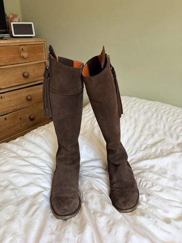 Fairfax favor brown suede - &,