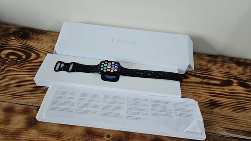 Apple watch series 45mm - watch,