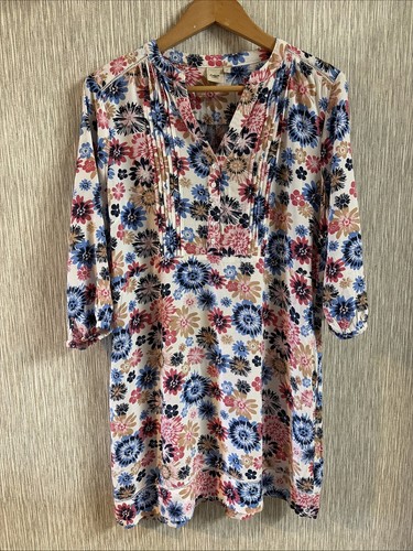 Woman cotton traders - -,