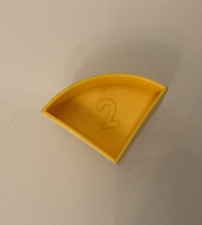 Tupperware No. 2 Two Quarter