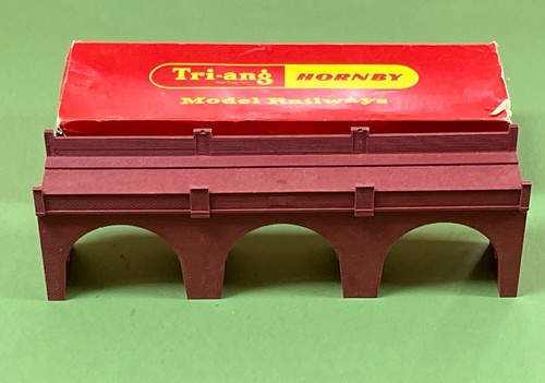 Gauge hornby r180 - oo, triple