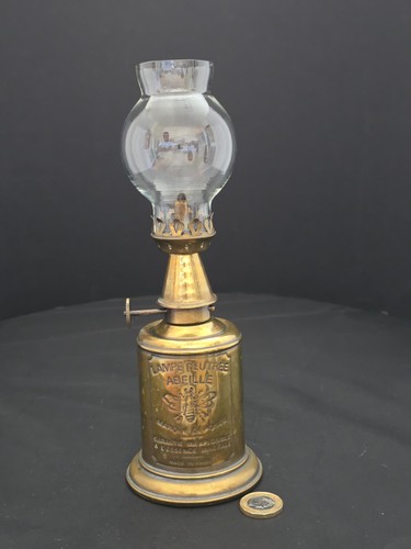 Vintage brass oil lamp with - oil,