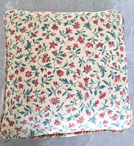 Vintage laura ashley - laura, 15"
