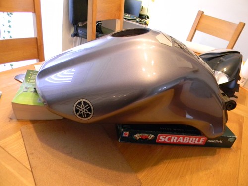 Yamaha fazer fzs1000 - fazer, fuel