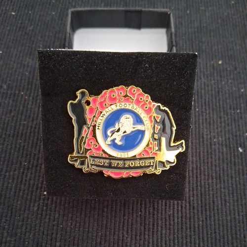 Millwall pin badge lest - pin,