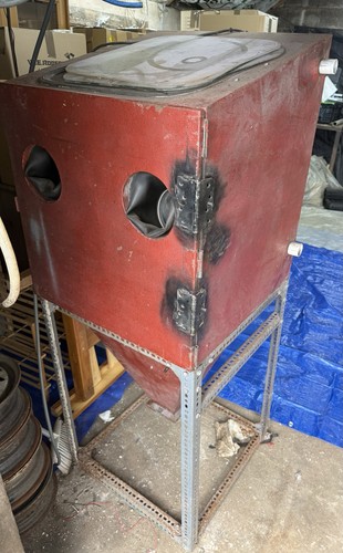 Shot blasting cabinet - blasting,