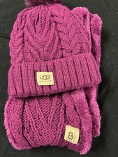 UGG PURPLE INFINITY HAT AND SCARF SET & FLEECE LINED