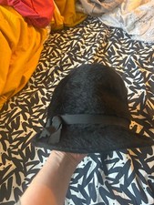 Vintage 50s Cloche Style Hat By BERMONA With Ribbon Trim