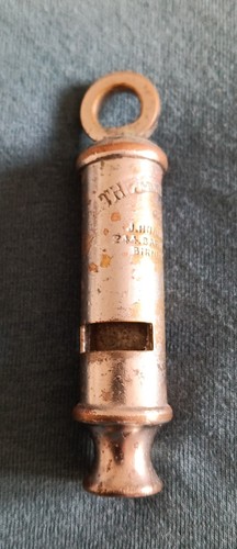 Metropolitan police whistle - whistle, by