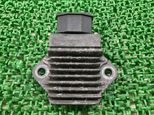 Genuine honda mc31 regulator - honda,