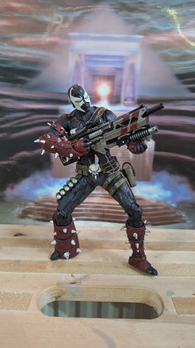 Mcfarlane toys commando - toys,
