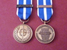 MINIATURE NATO MEDAL FOR KOSOVO - BEST QUALITY ON EBAY - EXCELLENT CONDITION