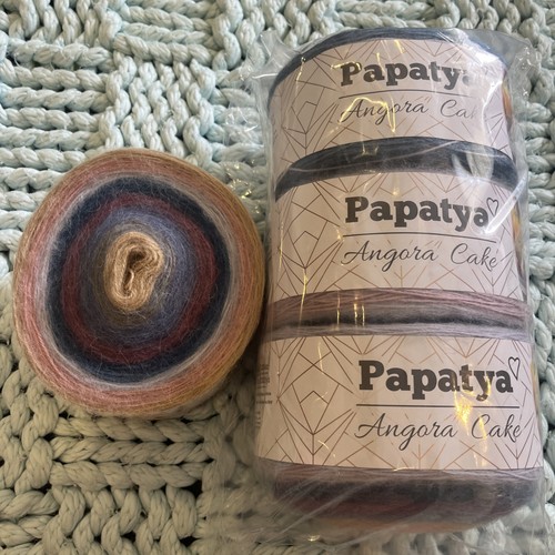Papatya multicolored cake