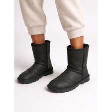 UGG Adirondack Boot II Black