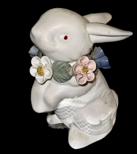 Retro bisque white easter - retro,