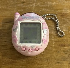 Tamagotchi Bandai Wiz 2004 V3 Pink With Ribbons Working Good Condition