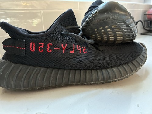 Black yeezy boosts 350 in - 350, v2