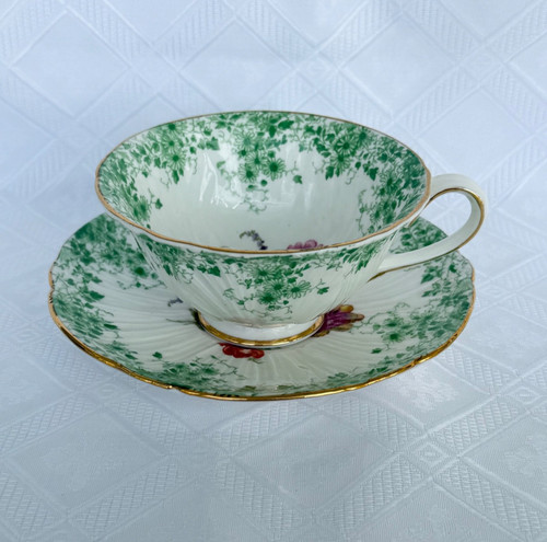 Shelley green century daisy - shelley,