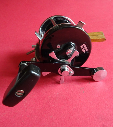 Super lightly used vintage abu - used,