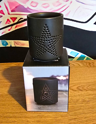 Black pentacle metal tea light - pentacle,