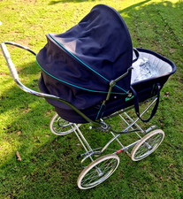 Vintage ' Silver Cross Chancellor Pram Steel Body ' Navy Blue & Green Baby ***
