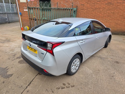 Toyota prius breaking 2021 - toyota,