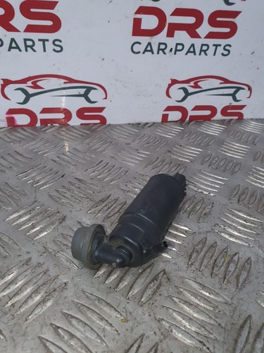Honda civic mk7 window washer - honda,