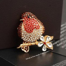 Robin Brooch Gold Metal