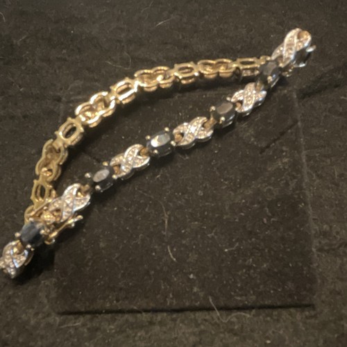 Gold tone 925 hugs - hugs, kisses
