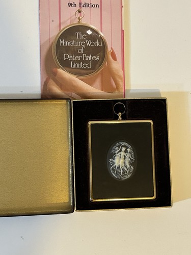 Peter bates three graces cameo - peter,