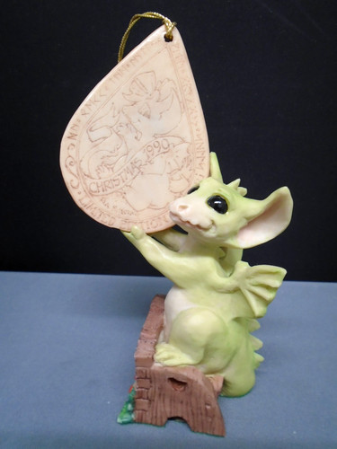 Pocket dragons putting me - dragons, 'putting