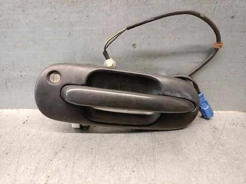 Cxb101990pmp front outer door - front,