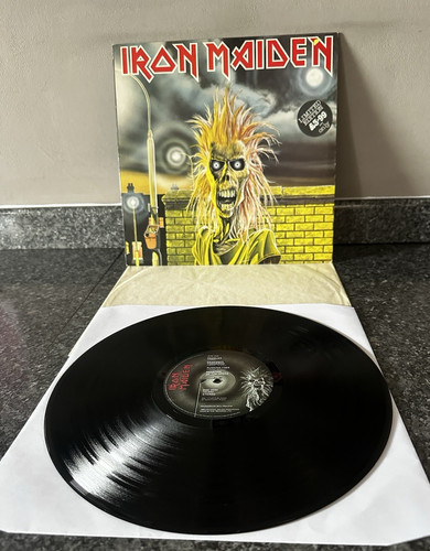 Vinyl iron maiden self - lp,