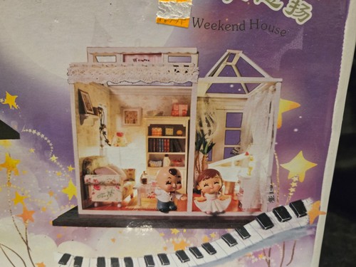 Miniature dolls house - diy, kit