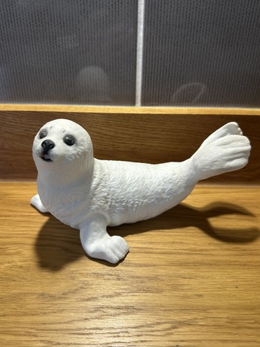 White harp seal pup brooks - harp,