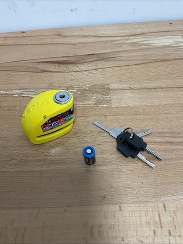 Xena disc lock with - lock, alarm