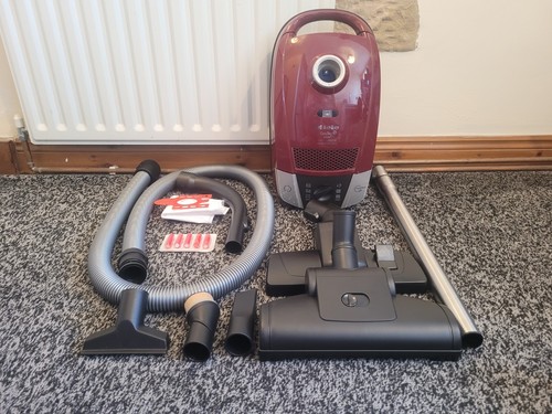 Miele compact cat - c2,