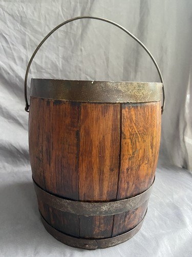 Wooden paint - wooden,