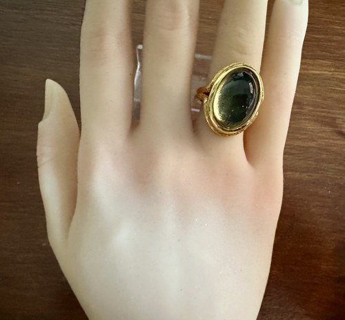 Vintage unsigned gold tone - vintage,
