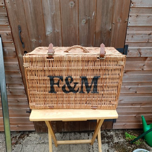 Fortnum mason m medium - &, f&m