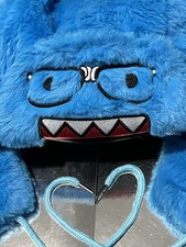Blue glasses on Domo Kun
