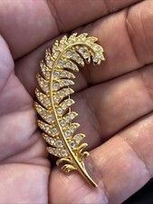 Genuine SWAROVSKI Crystal Gold Tone Feather Vintage Brooch/Pin Swan Signed