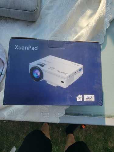 Xuanpad mini projector 1080p - projector,