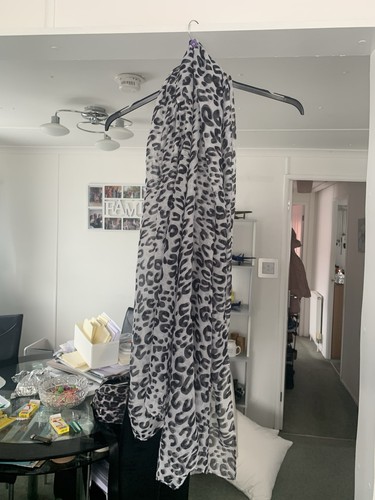 Ladies grey leopard print - grey,