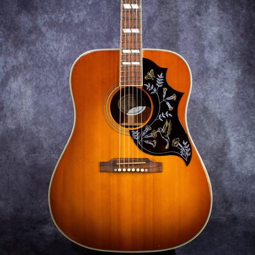 Gibson humming bird used - humming,
