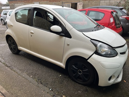 2013 toyota aygo ice door - 2013,